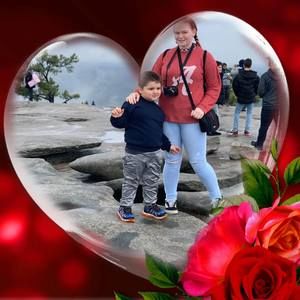 Meet your Posher, Latosha